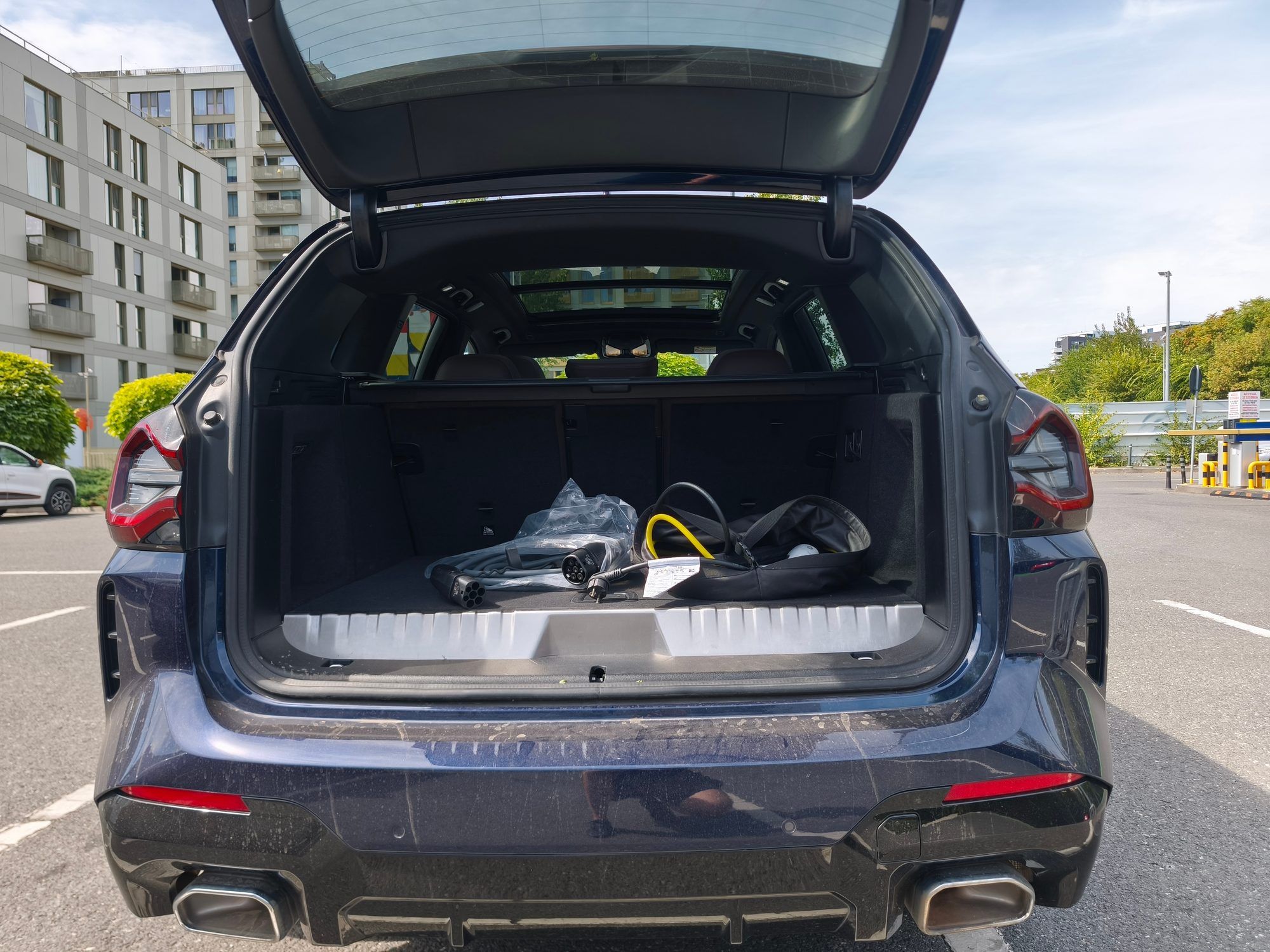 Portbagajul BMW X3 xDrive30e